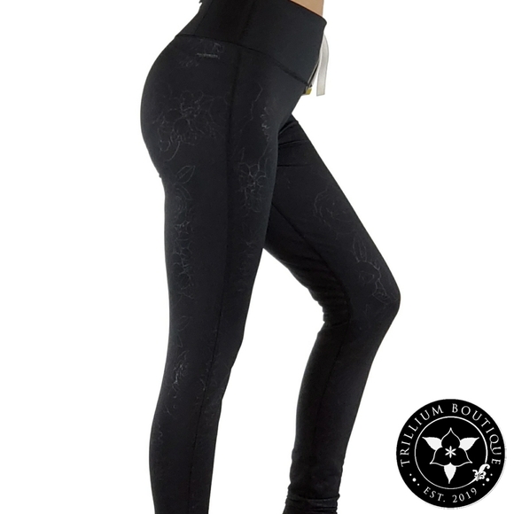 BUNDLE - Adidas Embossed Track Jacket & Adidas Embossed Tights NWT - Picture 11 of 14